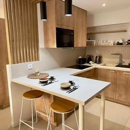 Evasion Boheme - Avec Terrasse Au Coeur De 아파트