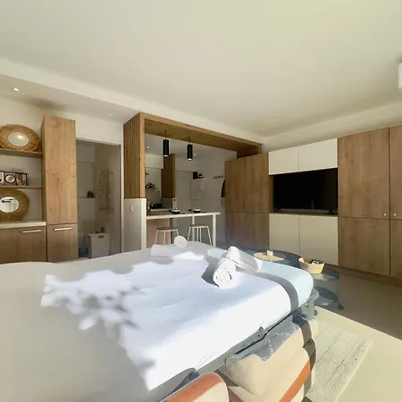 Evasion Boheme - Avec Terrasse Au Coeur De 아파트